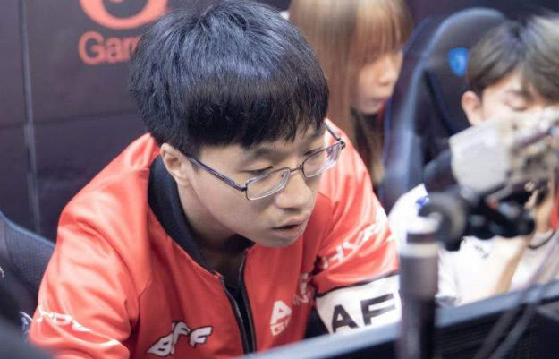 Vitality 对阵 Legacy ， Spirit 将在 Austin Major 2025 第三阶段揭幕战中对阵 pain