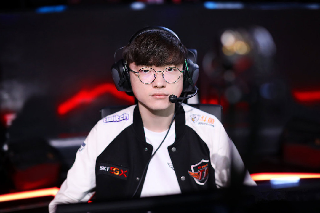 NAVI 击败 Apeks ，Liquid 战胜 BBL Esports 在 VCT 2025： EMEA 第一阶段