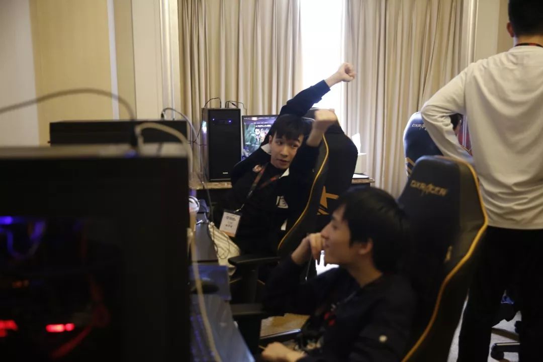 【赛后战报】复仇成功！ Team WE 2：0速通RNG